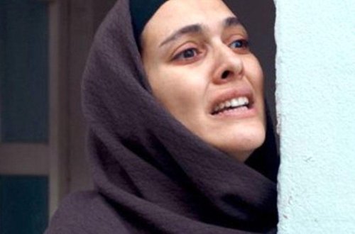 Yunan əsgər türk qızını zorladı - Hər kəs seriala damğa vuran bu səhnədən danışır - VİDEO