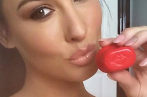 İngiltərənin ən gözəl anası - FOTO