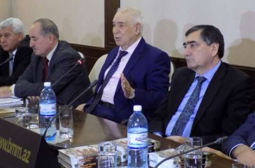 Qənbər Şəmşiroğlunun “Kəlbəcər: ömrüm, həyatım” kitabının ikinci hissəsinin təqdimatı keçirildi.