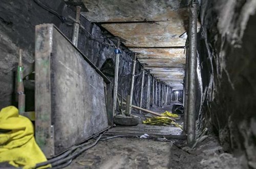 Bank yarmaq üçün 6 ay tunel qazdılar