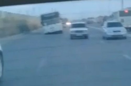 Bu avtobus hər an aşa bilər - Video