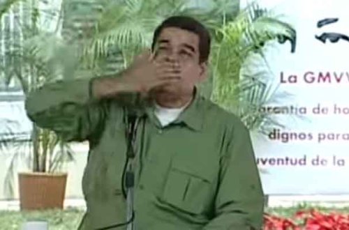 Prezident Maduro ad günündə belə əyləndi - Video