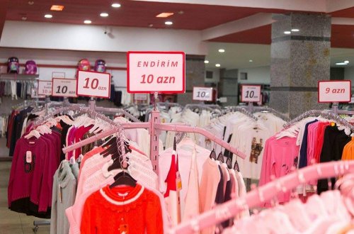 Bakıda məşhur brendlərin uşaq geyimləri  şok qiymətlərə- FOTOLAR