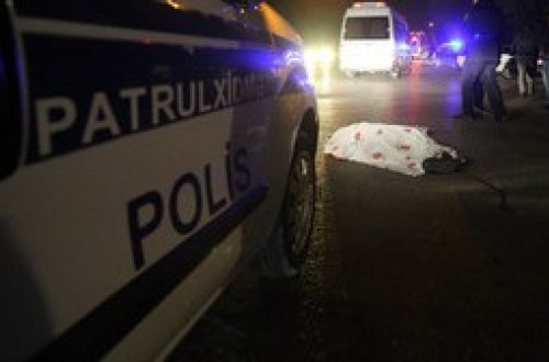 Bakıda sərnişin avtobusu ruhi-əsəb xəstəsi olan qadını vuraraq öldürüb - FOTO