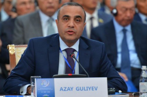 Azay Quliyevin başçılıq etdiyi heyət Moskvaya gedir