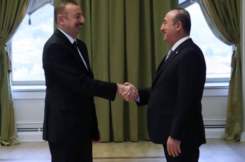 Prezident Çavuşoğlunu qəbul edib