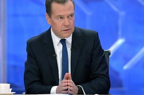 Medvedyev 2018-ci il prezident seçkilərində namizədliyindən danışdı