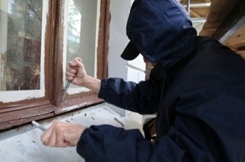 Maştağada evdən oğurluq edən şəxslər tutuldu – FOTO