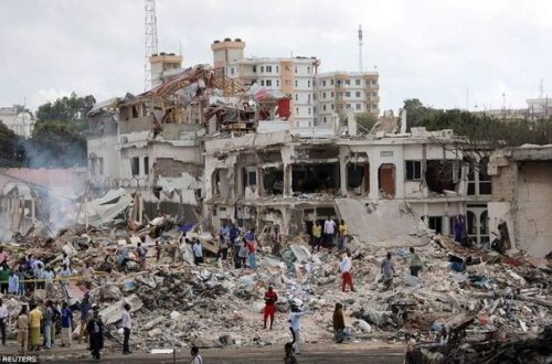 Somalidə terror aktı qurbanlarının sayı 500 nəfəri ötdü