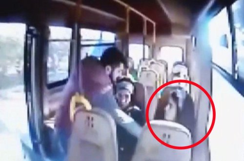 Tələbə qızın avtobusdan qaçırıldığı anın görüntüləri ortaya çıxdı - VİDEO