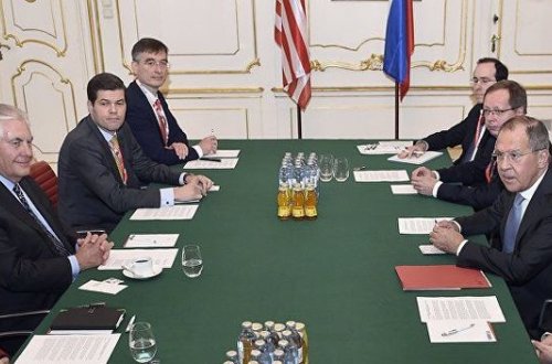 Lavrov və Tillerson görüşdü