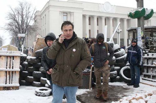 Saakaşvili aclıq aksiyasına başlayır