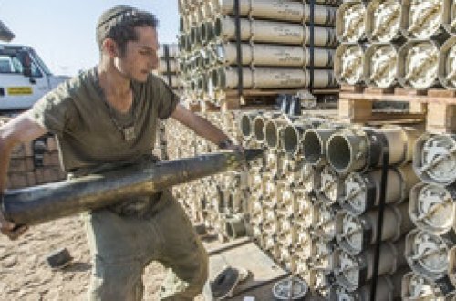 İsrail “HƏMAS”ın təlim düşərgəsinə hava zərbələri endirib