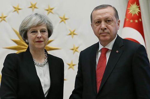 Ərdoğan və Mey nəyi müzakirə edib?