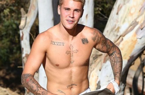 BU DA OLDU - Məşhur müğənninin seks kuklası hazırlandı - FOTO/VİDEO