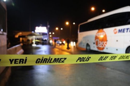 Ankarada polisə silahlı hücum edilib, bir nəfər həlak olub