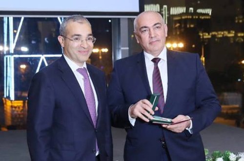 Tovuz Baltiya şirkətinin direktoru “Tərəqqi” medalı ilə təltif olunub – XİDMƏTLƏRİNƏ GÖRƏ