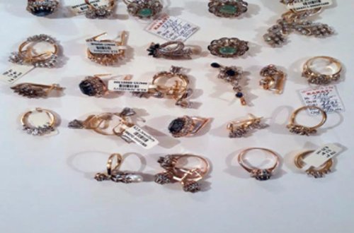 Rusiyaya qanunsuz aparılan qızıl müsadirə olunub