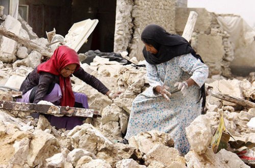 İranda zəlzələ: Ölən var