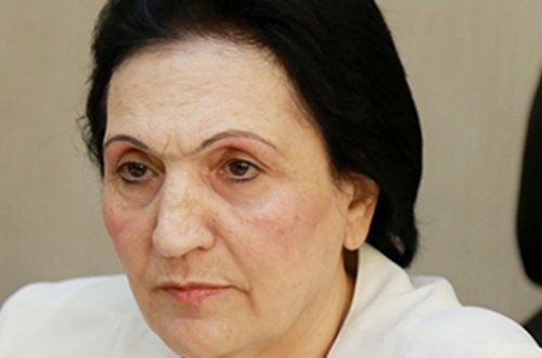 “Siz “şparqalka”dan istifadə etməmisiz?” - Rektor əsəbiləşdi