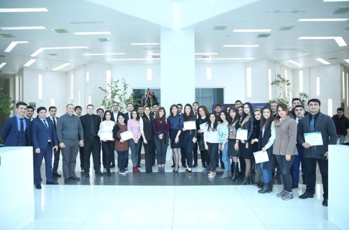 “Şəmkir media məktəbi” layihəsi çərçivəsində son təlim keçirildi