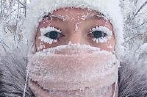 Bu kəndin adamları -62 dərəcə soyuqda yaşayır - FOTO