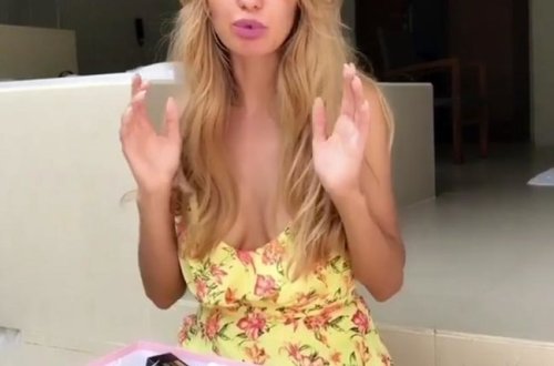 Ulduz futbolçu özündən 8 yaş böyük rus gözəllə - FOTOLAR