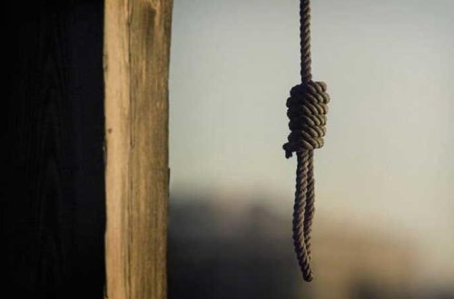 Şəkidə 53 yaşlı qadından qəbiristanlıqda İNTİHARA CƏHD