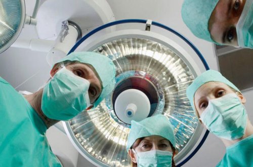 Əməliyyat etmədən xəstənin mədəsini kiçiltdilər - UNİKAL ƏMƏLİYYAT