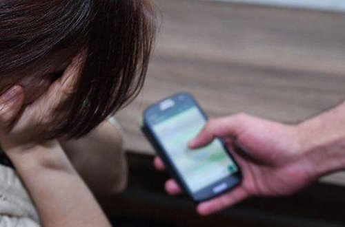 Arvadını sosial şəbəkədə belə görüncə... - Dəhşətli olay