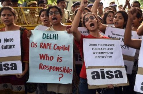 Hindistanda 8 aylıq körpə qız zorlanıb