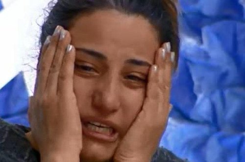 Efirdə keçmişi ilə bağlı ŞOK FAKTI AÇIQLADI - Qardaşlarımla uzanıb ölümümüzü gözləyirdik - VİDEO