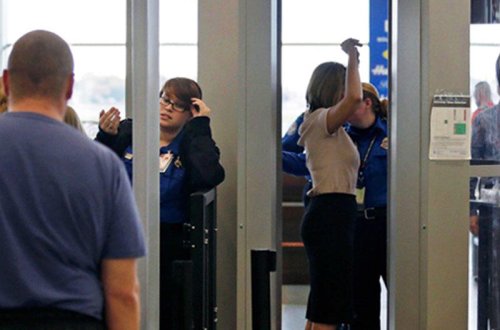 Tailand aeroportunda mədəsində 60 paket kokaini keçirmək istəyən qadın saxlanıldı