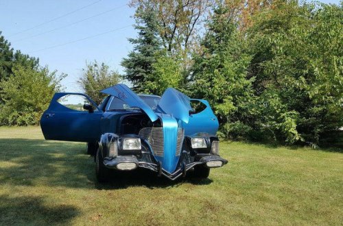 ABŞ-da satışa qeyri-adi avtomobil çıxarılıb