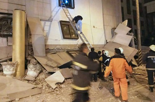 6,5 ballıq zəlzələdən sonra 145 nəfər itkin düşüb