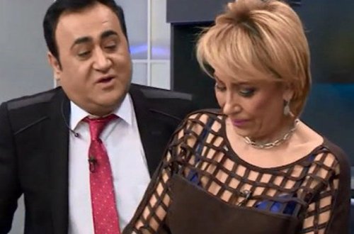 Elgizin verilişində BİABIRÇILIQ: Əməkdar artistimizin alt paltarı göründü - FOTOLAR