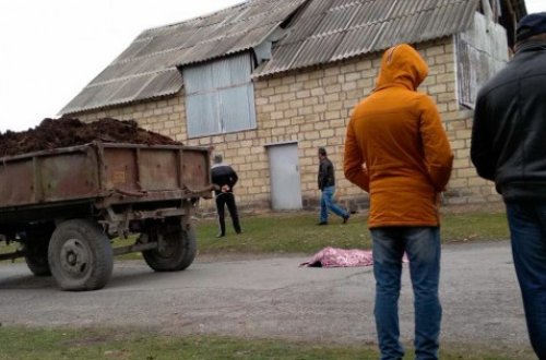 Məktəbdən çıxan şagirdi traktor vurub öldürdü - FOTO