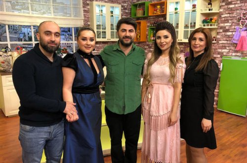 Xatirə boşanmadığını elan etdi – FOTO