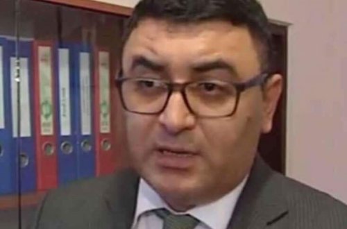 Erməni milli geyimində şagirdləri filmə çəkən direktorun biabırçı videosu yayıldı -VİDEO