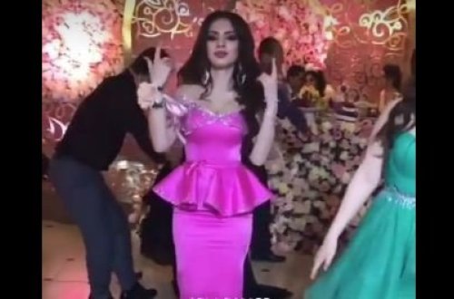 Erməni toyunda Azərbaycan mahnısı: Qızlar Azərbaycansayağı oynadı - VİDEO