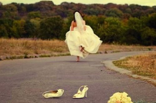 Gəlin toy gecəsinin səhəri qaçdı - Bəyin açıqlaması DƏHŞƏTƏ GƏTİRDİ