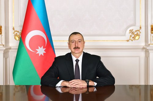 İlham Əliyev Putinə başsağlığı verib