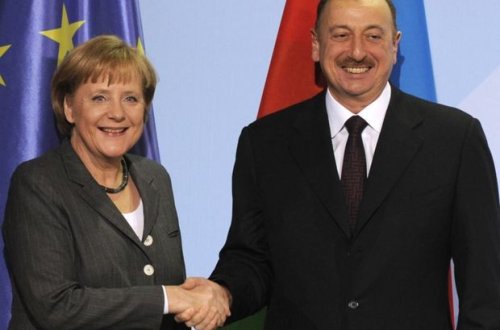 İlham Əliyev Merkelə məktub göndərdi