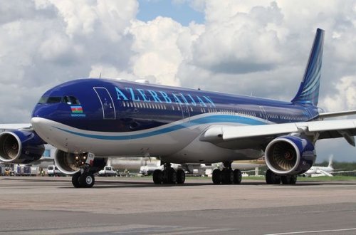 İstanbulda AZAL-a məxsus təyyarədə insident – FOTO