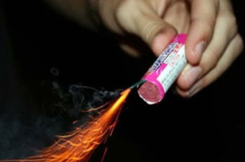 Şamaxıda 12-yaşlı uşağın əlində fişəng partlayıb, barmağının bir hissəsi qopub