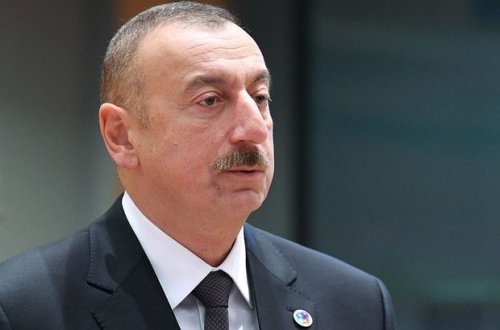 İlham Əliyev Putinə başsağlığı verdi