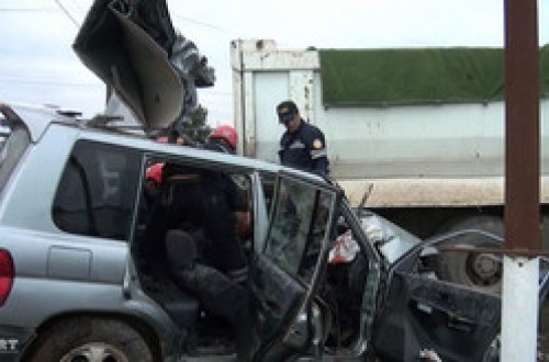 İki gün əvvəl Lənkəranda baş vermiş ağır yol qəzası nəticəsində ölənlərin sayı 7 nəfərə çatıb - TAM SİYAHI