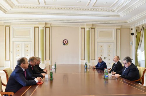 Prezident Belarusun baş nazirinin müavinini qəbul edib