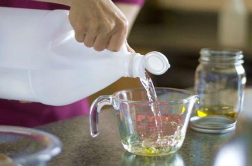 20 yaşlı qız intihara cəhd etdi