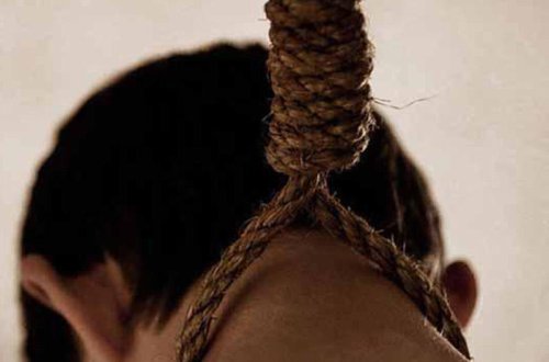 32 yaşlı kişi intihar etdi — SƏBƏB